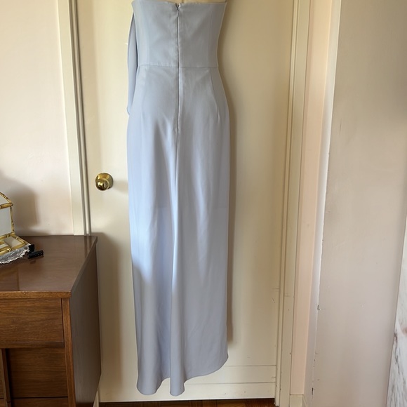 Halston Heritage Baby Blue Sleeveless Column Gown Sz 10 EUC - Picture 5 of 9